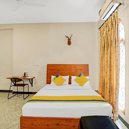 Itsy Hotels Anurag Inn ไมซอร์ ภายนอก รูปภาพ